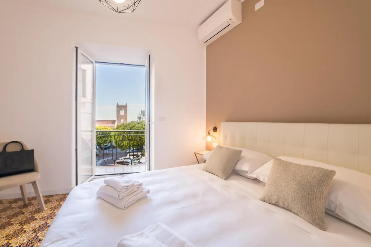 Castalia Apartments & Rooms Duomo 陶尔米纳 0*,  意大利